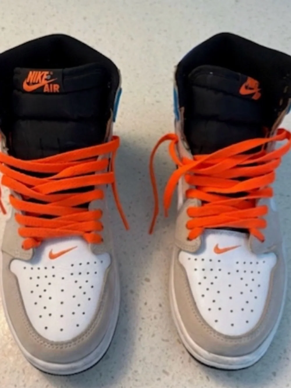 Nike Air Jordan 1 Retro High Top OG Prototype Men's Sneakers Orange Laces Size 9